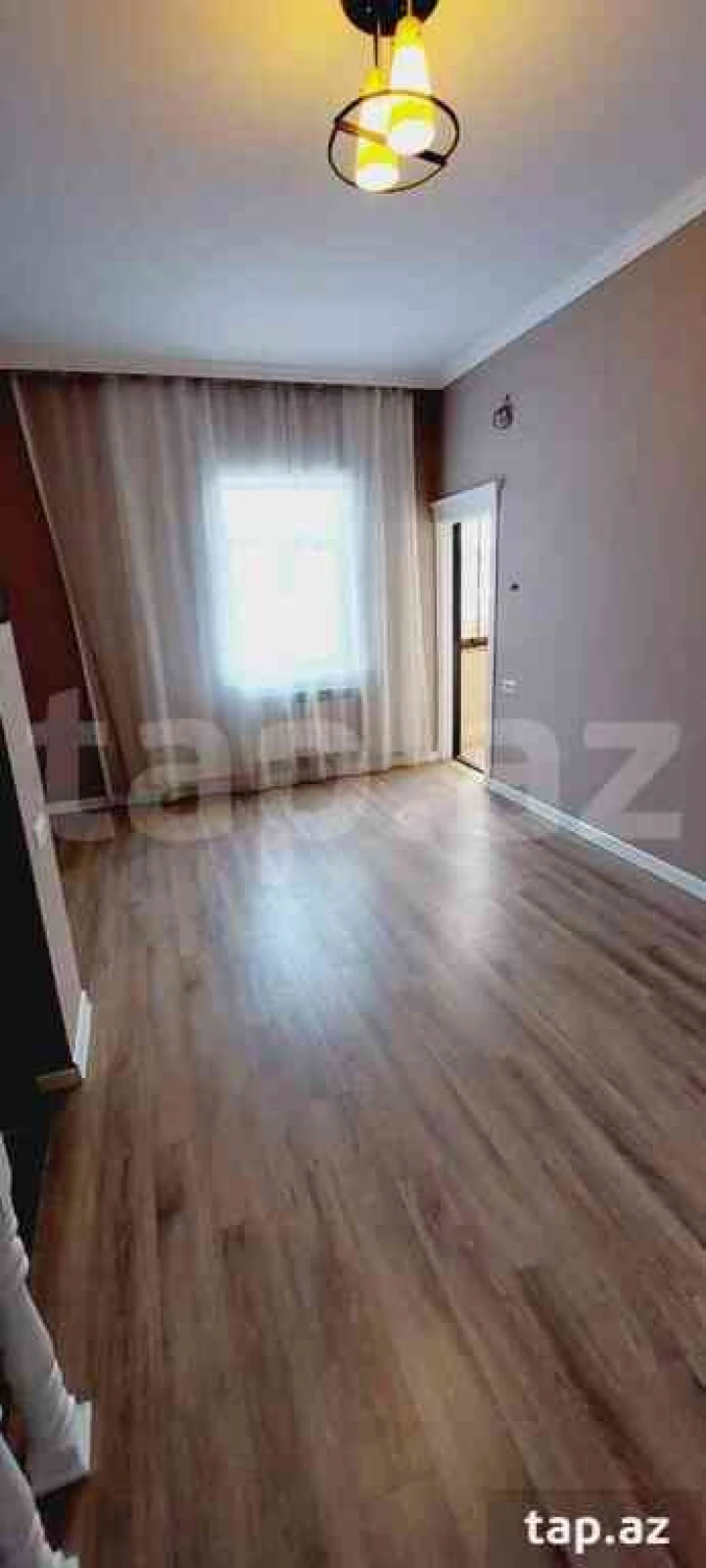 Satılır 6 otaqlı həyət evi