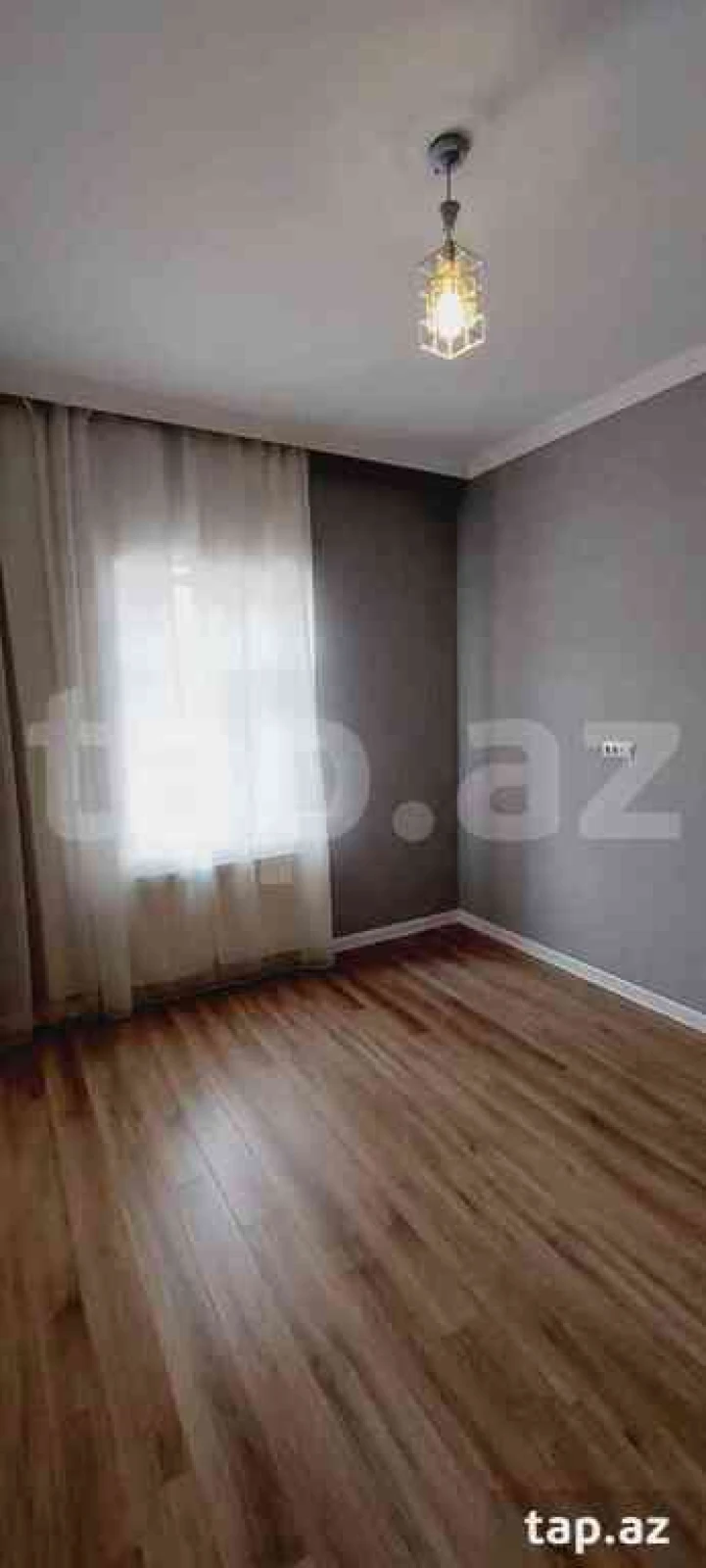 Satılır 6 otaqlı həyət evi