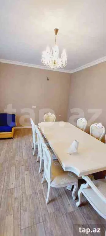 Satılır 6 otaqlı həyət evi