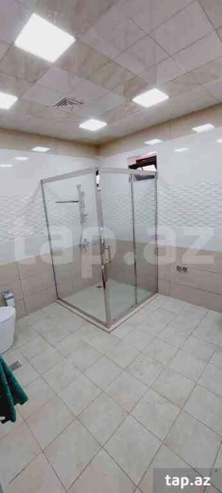 Satılır 6 otaqlı həyət evi