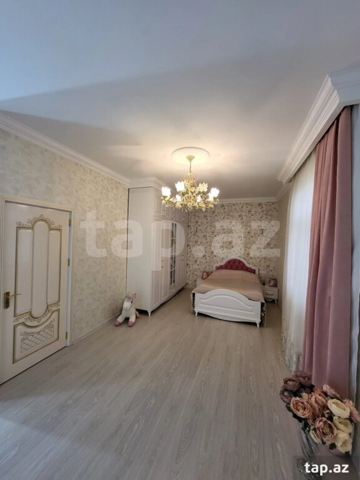 Satılır 4 otaqlı həyət evi