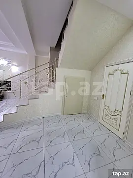 Satılır 4 otaqlı həyət evi