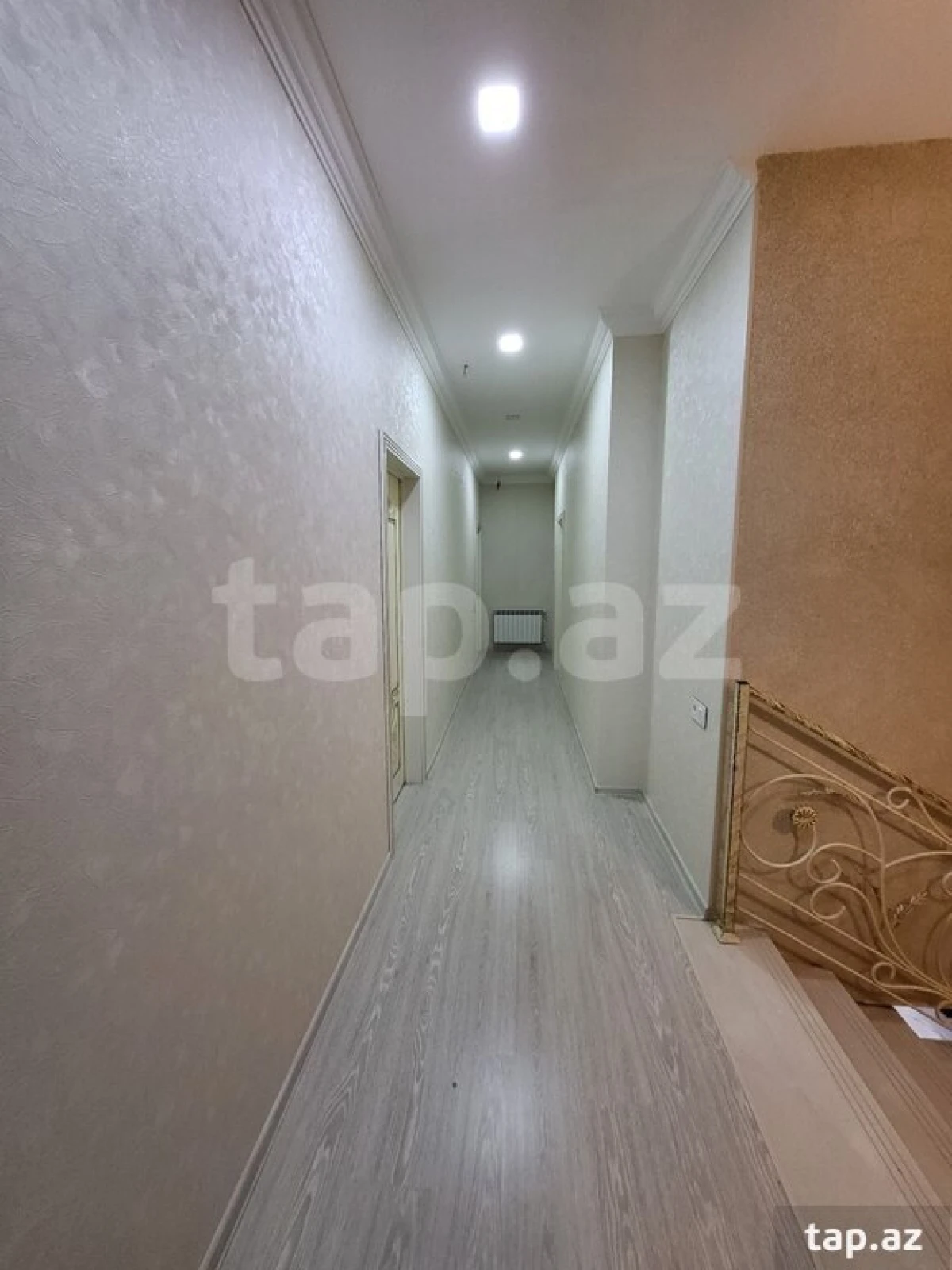 Satılır 4 otaqlı həyət evi