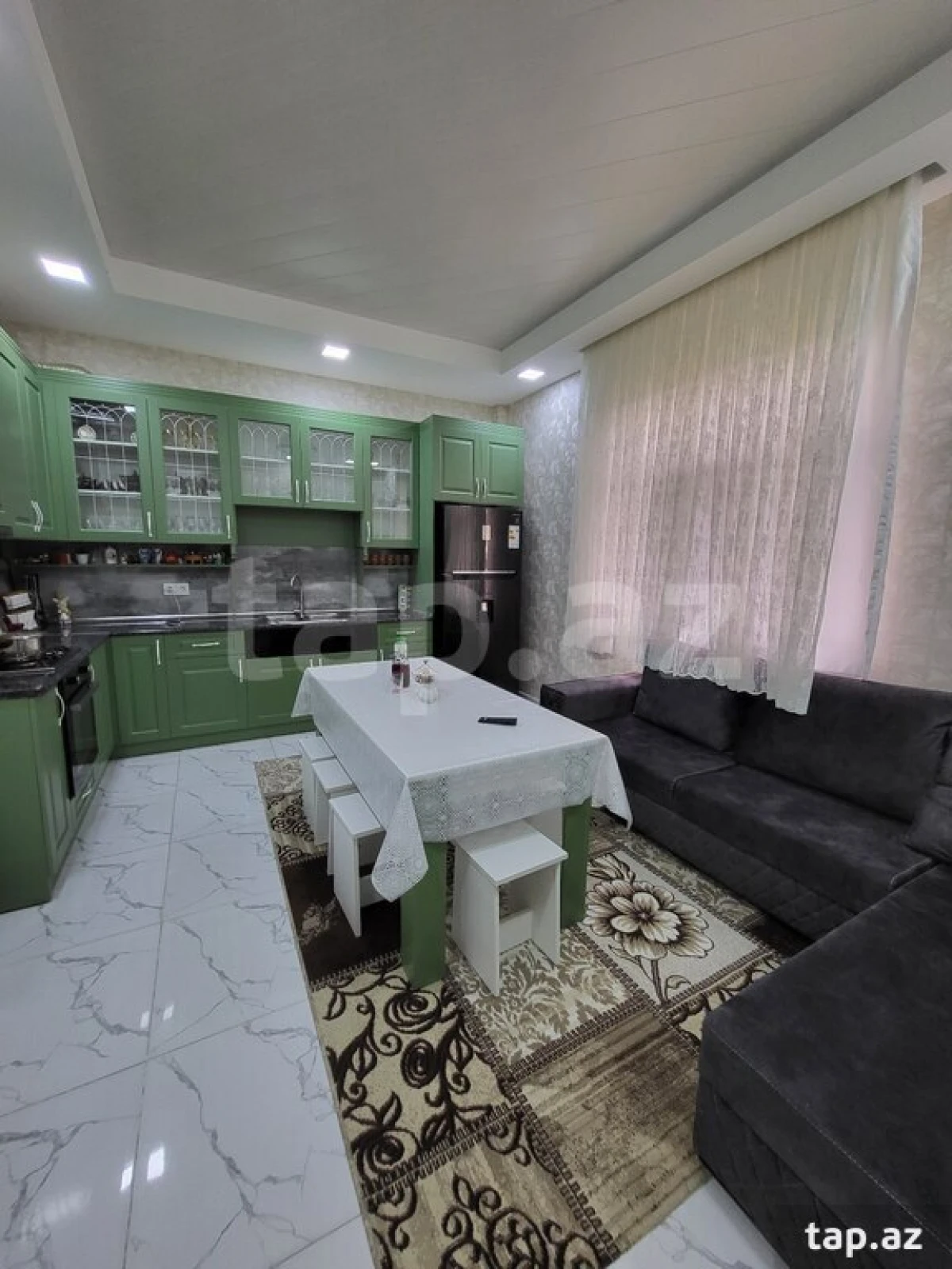 Satılır 4 otaqlı həyət evi