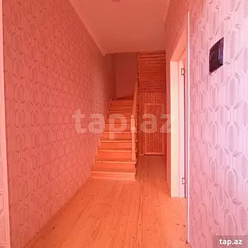 Satılır 4 otaqlı həyət evi