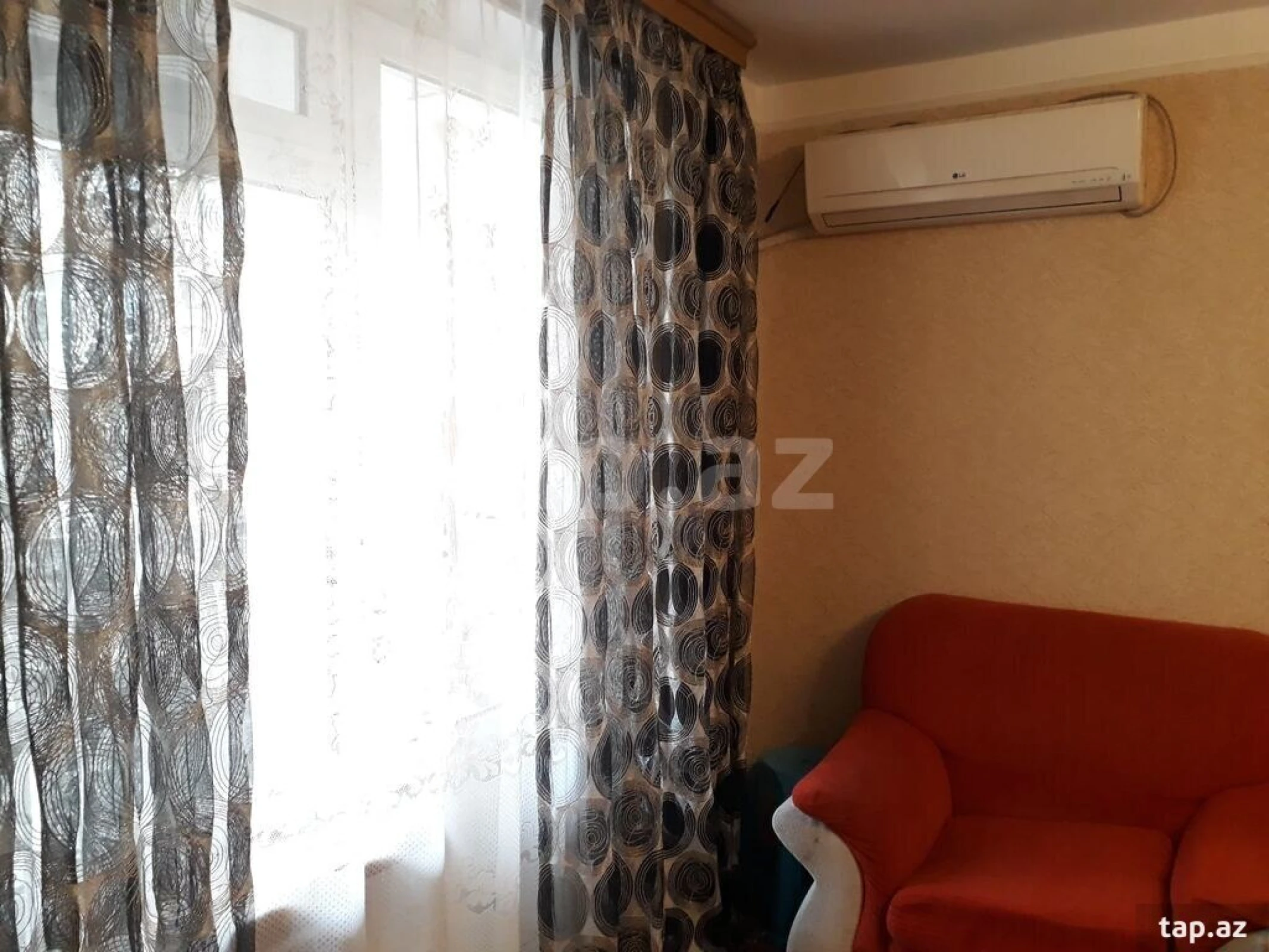 Kirayə verilir 2 otaqlı mənzil 45 m²