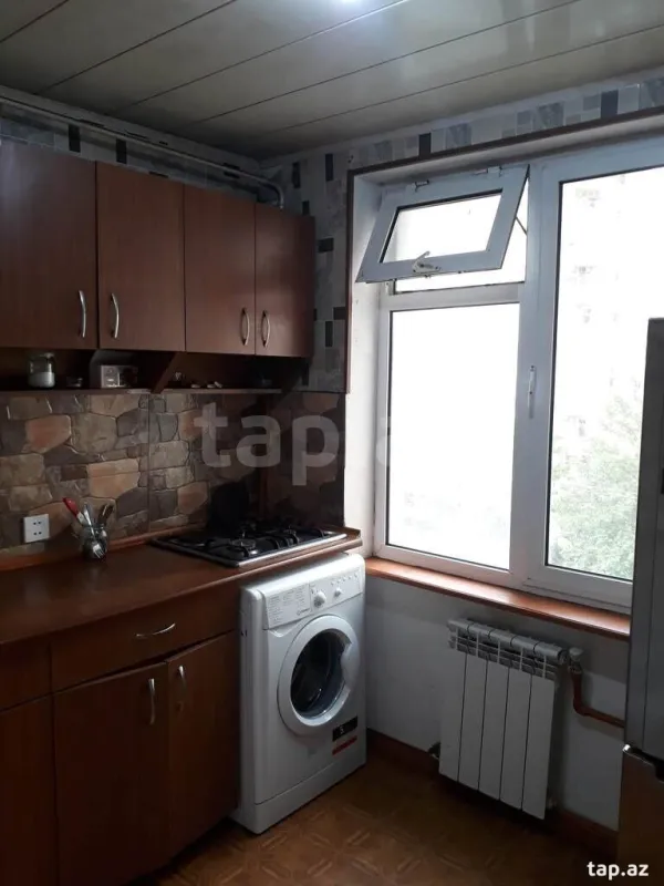 Kirayə verilir 2 otaqlı mənzil 45 m²