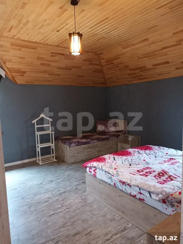 Kirayə verilir 4 otaqlı həyət evi 200 m²