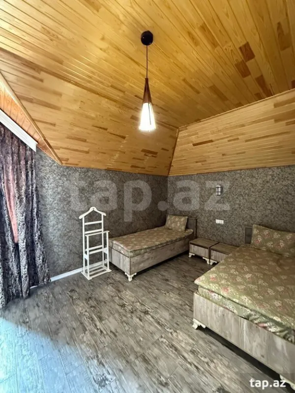 Kirayə verilir 4 otaqlı həyət evi 200 m²