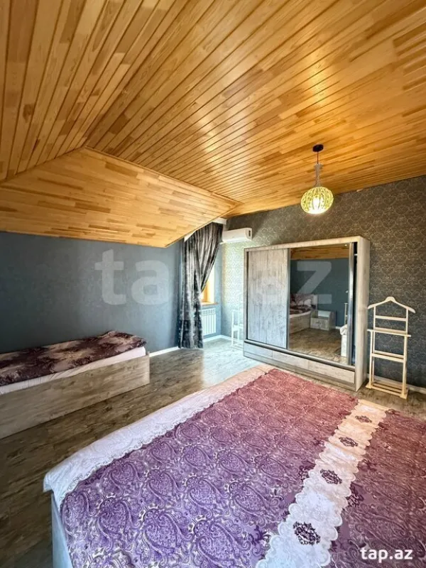Kirayə verilir 4 otaqlı həyət evi 200 m²