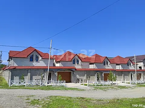 Kirayə verilir 4 otaqlı həyət evi 200 m²