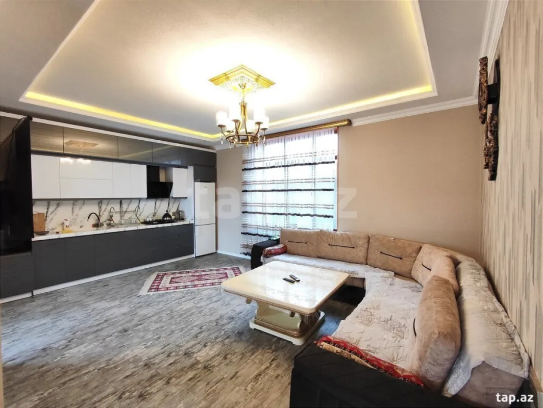 Kirayə verilir 4 otaqlı həyət evi 200 m²