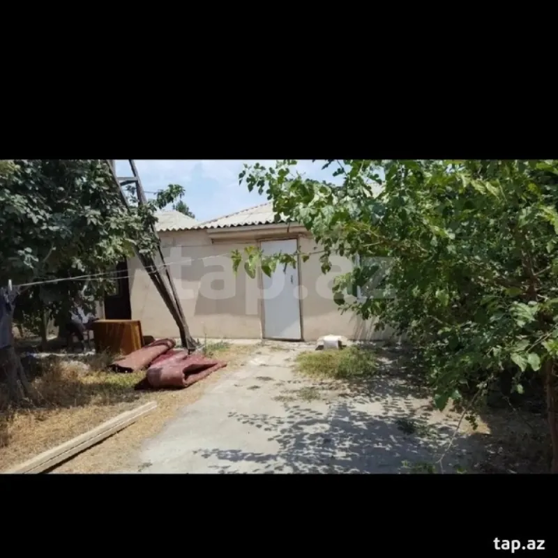Kirayə verilir 1 otaqlı həyət evi 126 m²