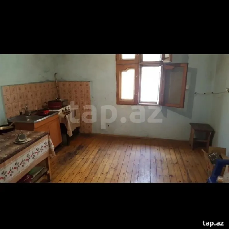 Kirayə verilir 1 otaqlı həyət evi 126 m²