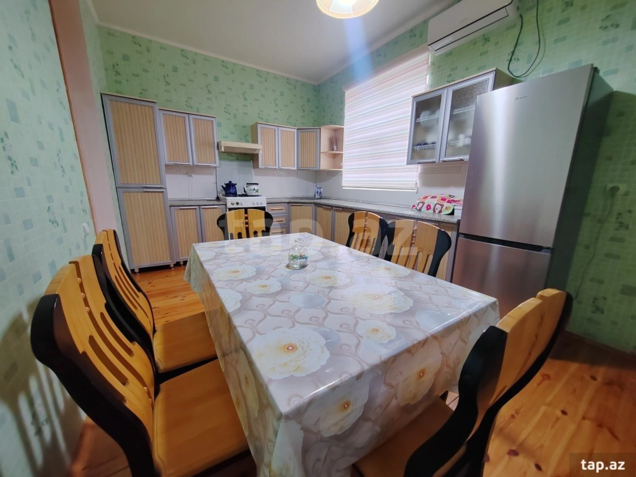 Kirayə verilir 3 otaqlı həyət evi