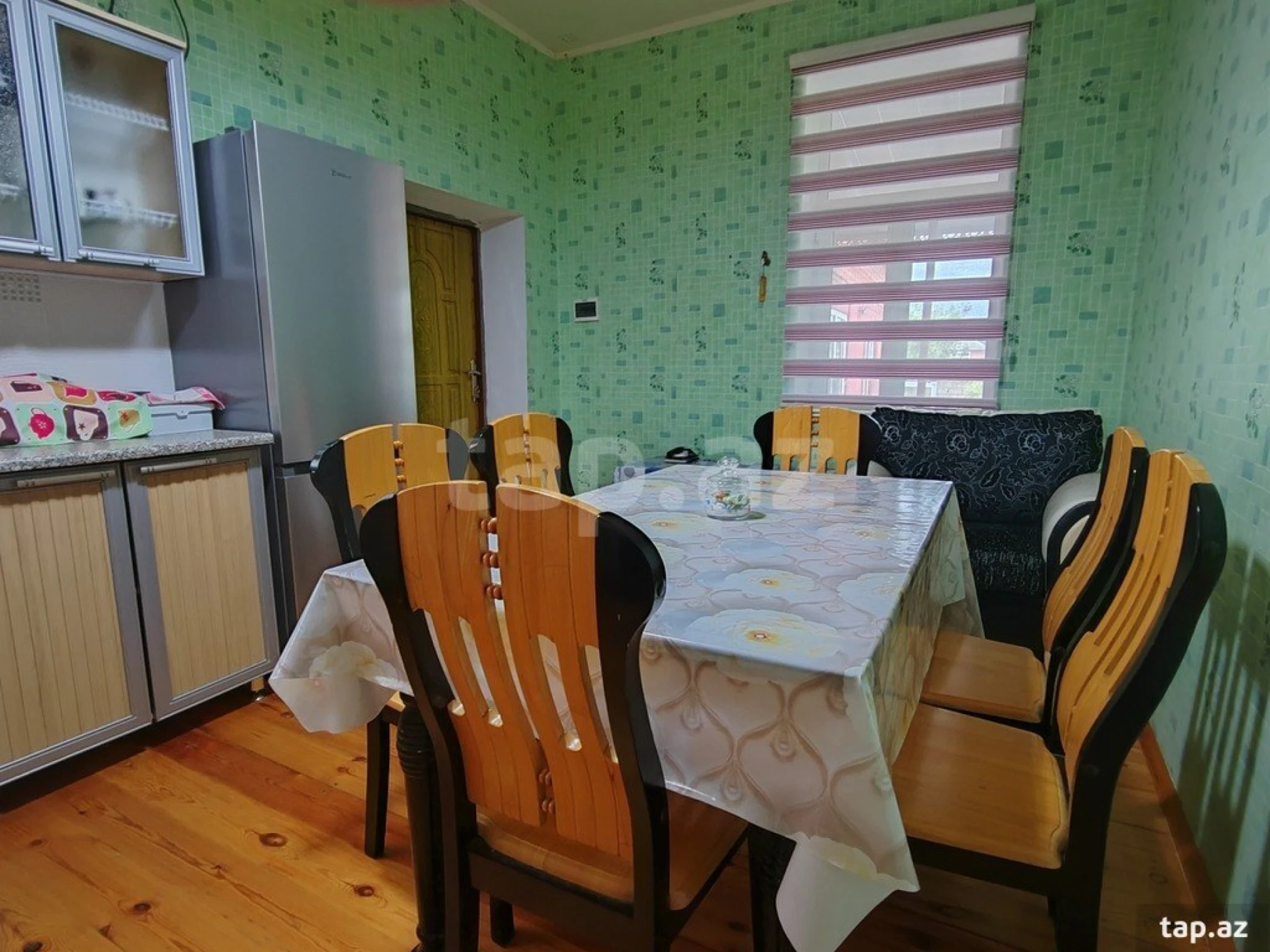 Kirayə verilir 3 otaqlı həyət evi