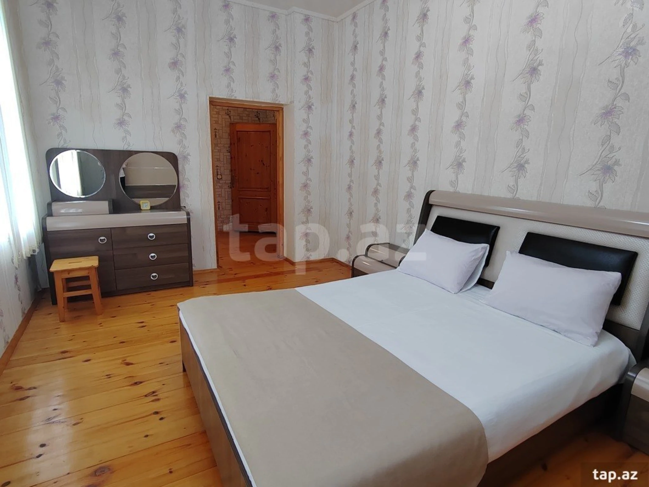 Kirayə verilir 3 otaqlı həyət evi