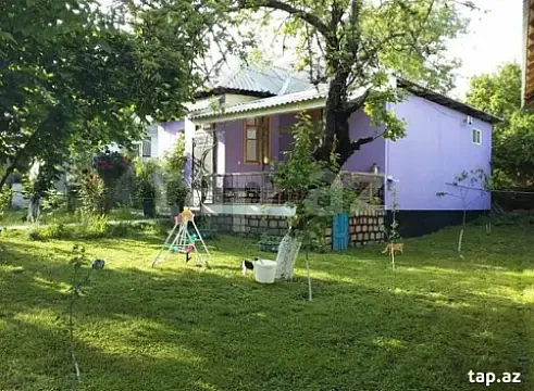Kirayə verilir 3 otaqlı həyət evi 100 m² — Qəbələ 3 otaq 100.00 m²