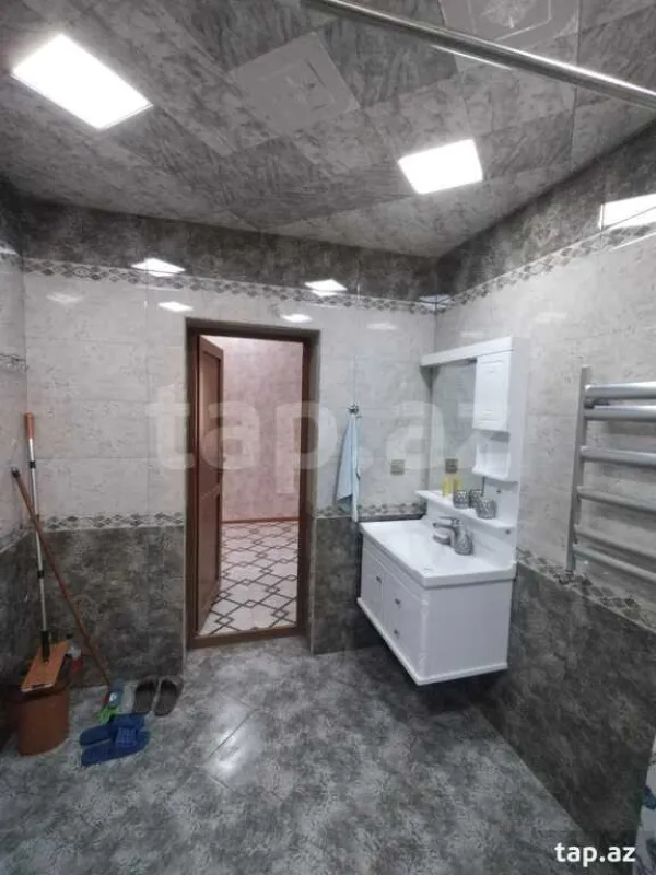 Kirayə verilir 4 otaqlı həyət evi