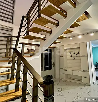 Kirayə verilir 5 otaqlı həyət evi 200 m²