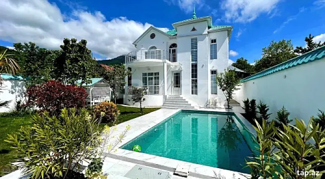 Kirayə verilir 5 otaqlı həyət evi 200 m² — Qəbələ 5 otaq 200.00 m²