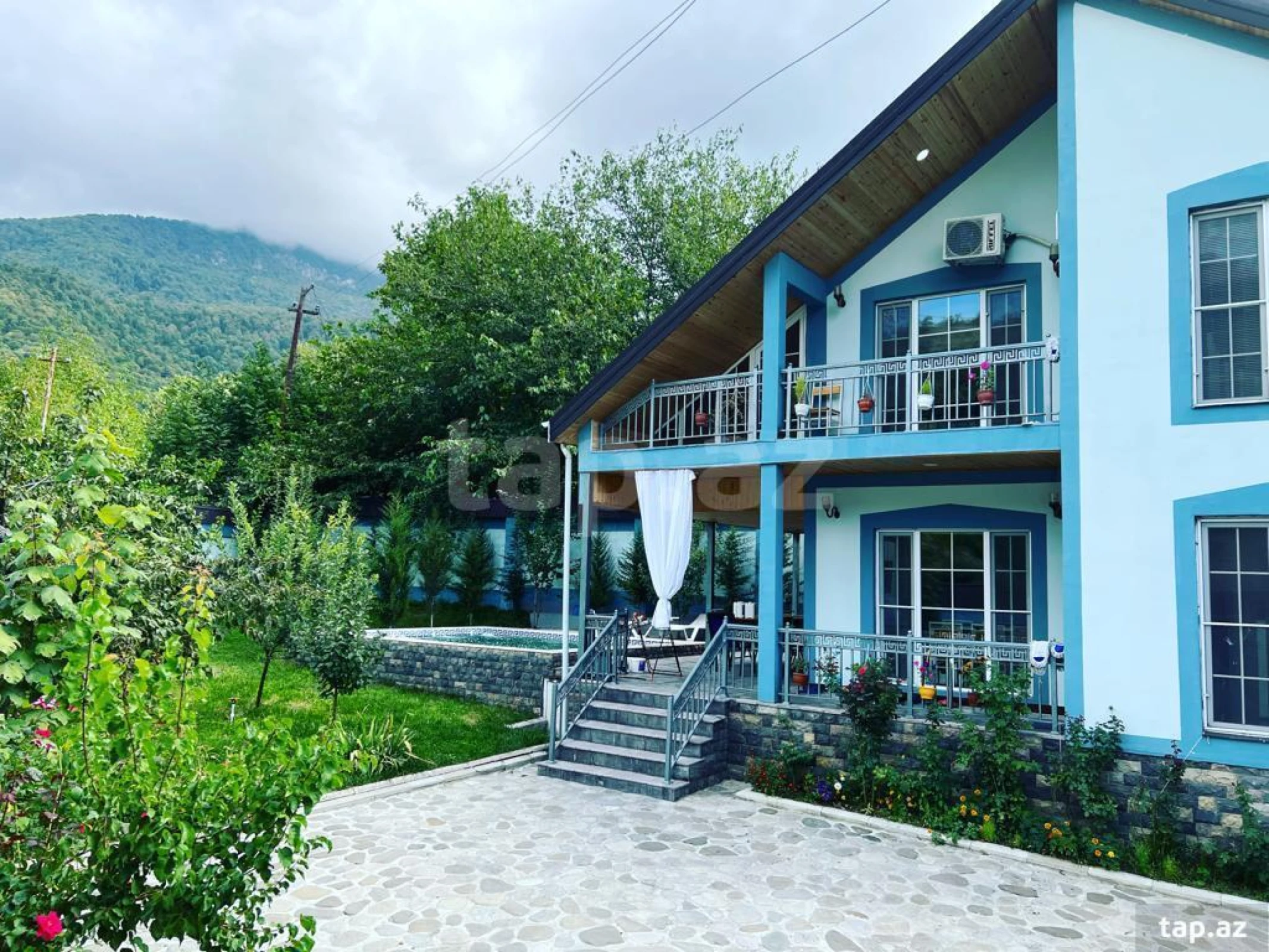 Kirayə verilir 5 otaqlı həyət evi