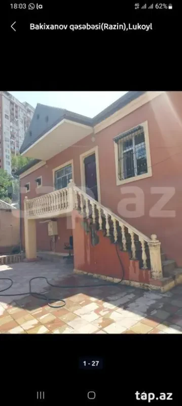 Satılır 8 otaqlı həyət evi 200 m²