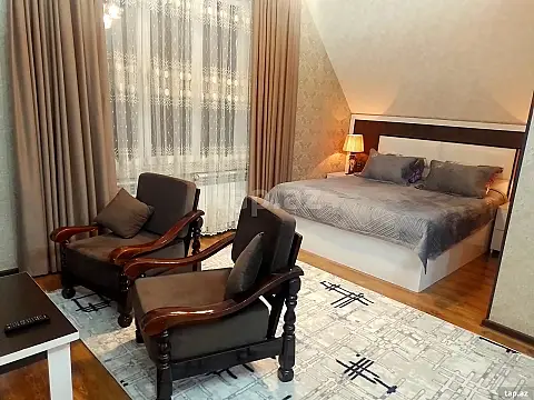 Kirayə verilir 4 otaqlı həyət evi