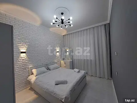 Kirayə verilir 5 otaqlı həyət evi