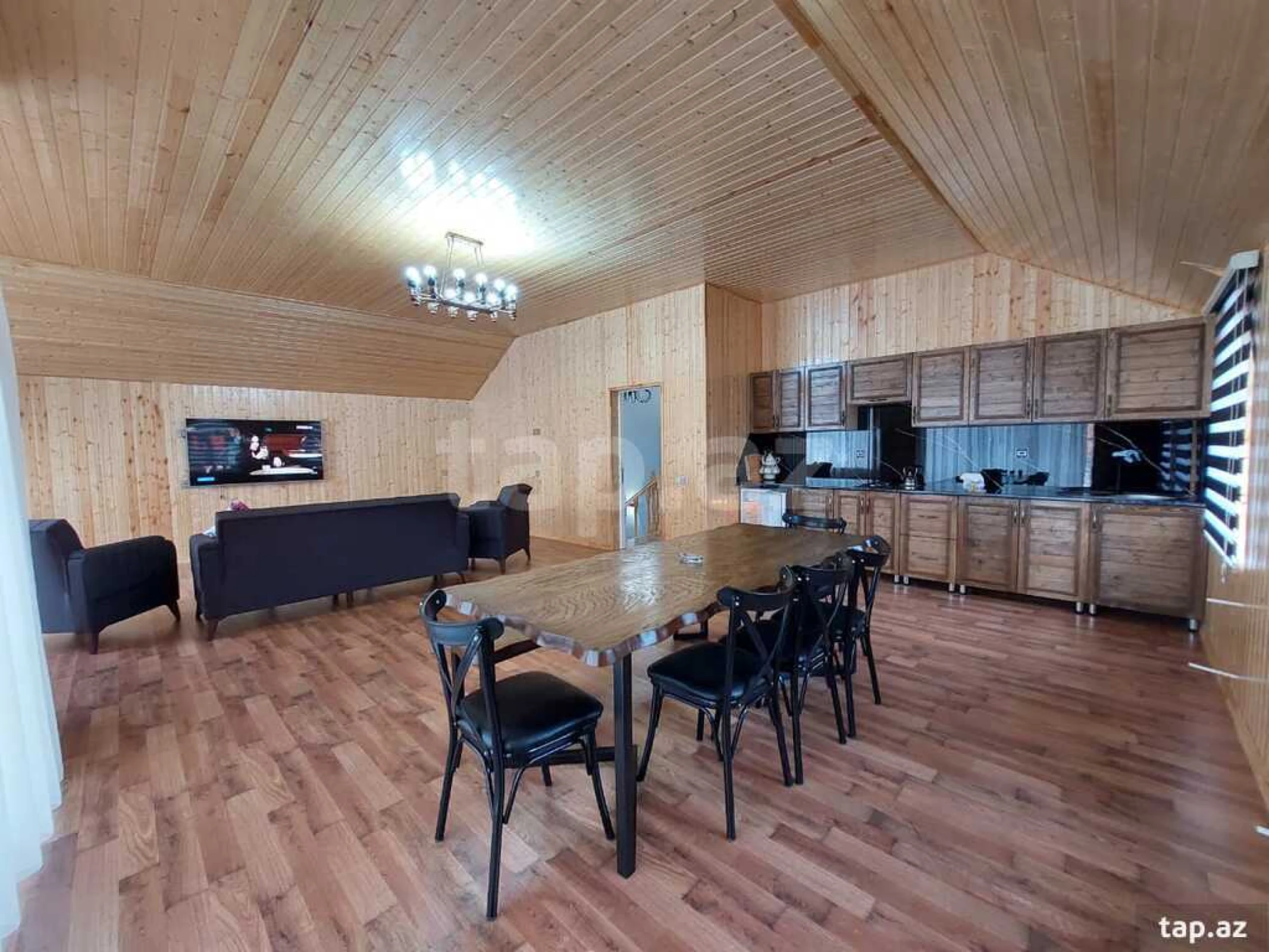 Kirayə verilir 5 otaqlı həyət evi