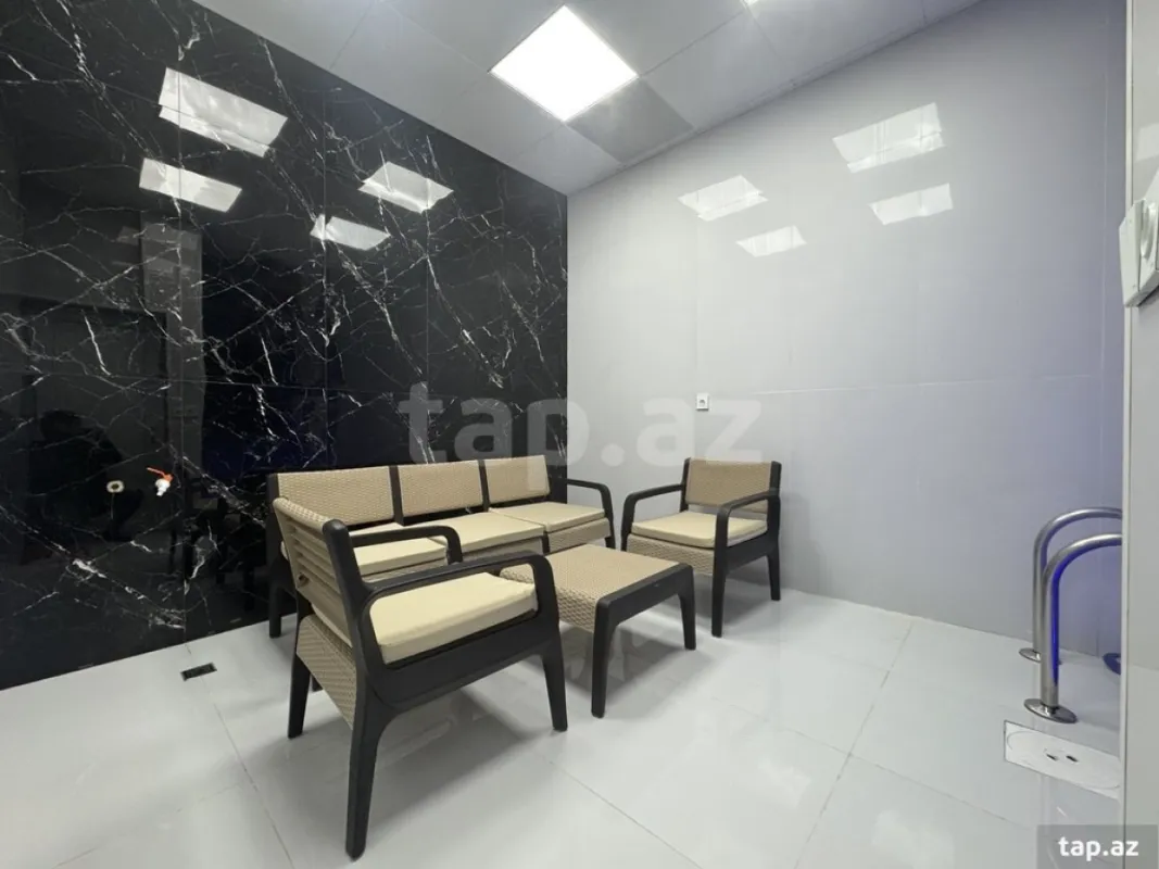 Kirayə verilir 5 otaqlı həyət evi