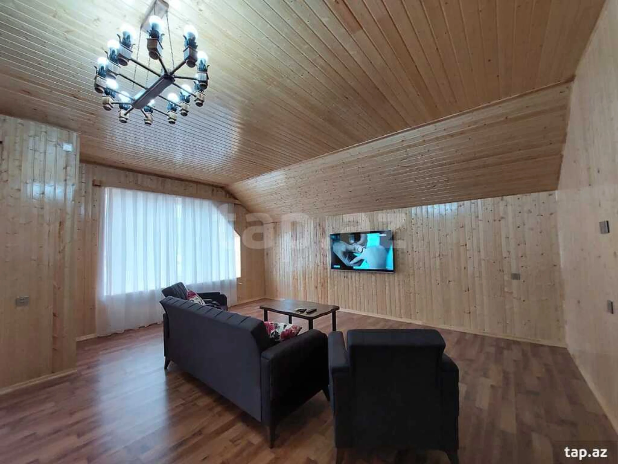 Kirayə verilir 5 otaqlı həyət evi