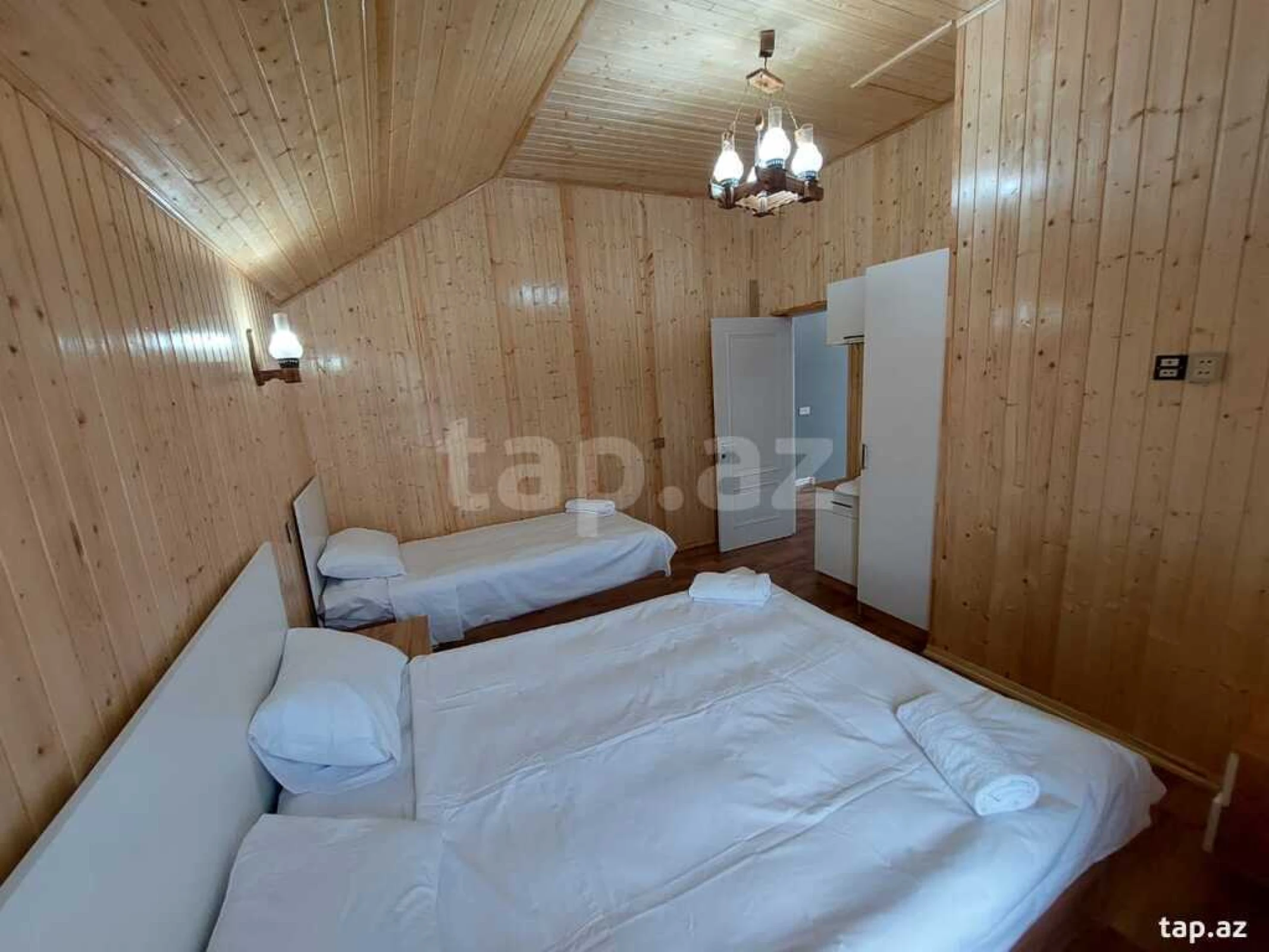 Kirayə verilir 5 otaqlı həyət evi