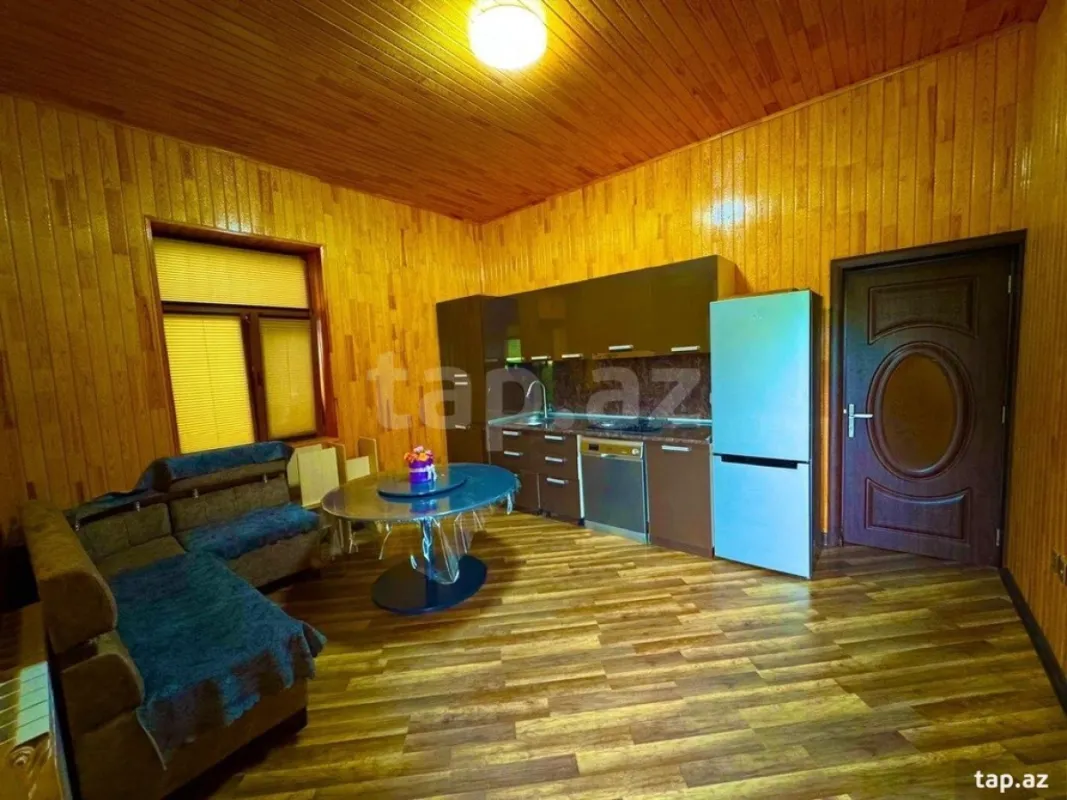 Kirayə verilir 5 otaqlı həyət evi