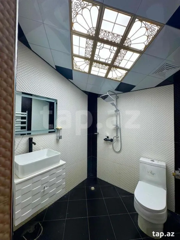 Kirayə verilir 5 otaqlı həyət evi