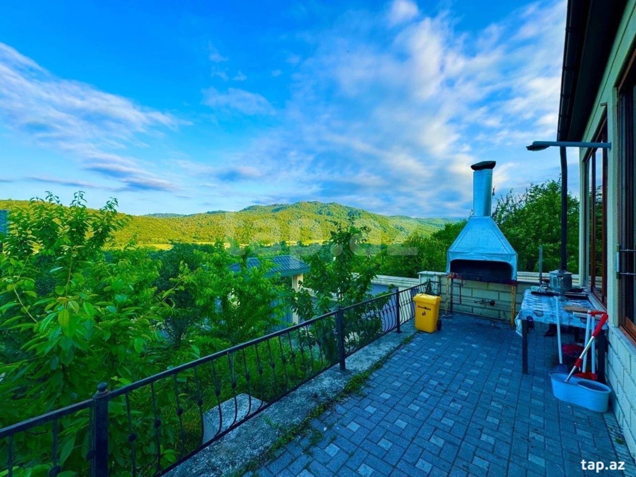 Kirayə verilir 5 otaqlı həyət evi