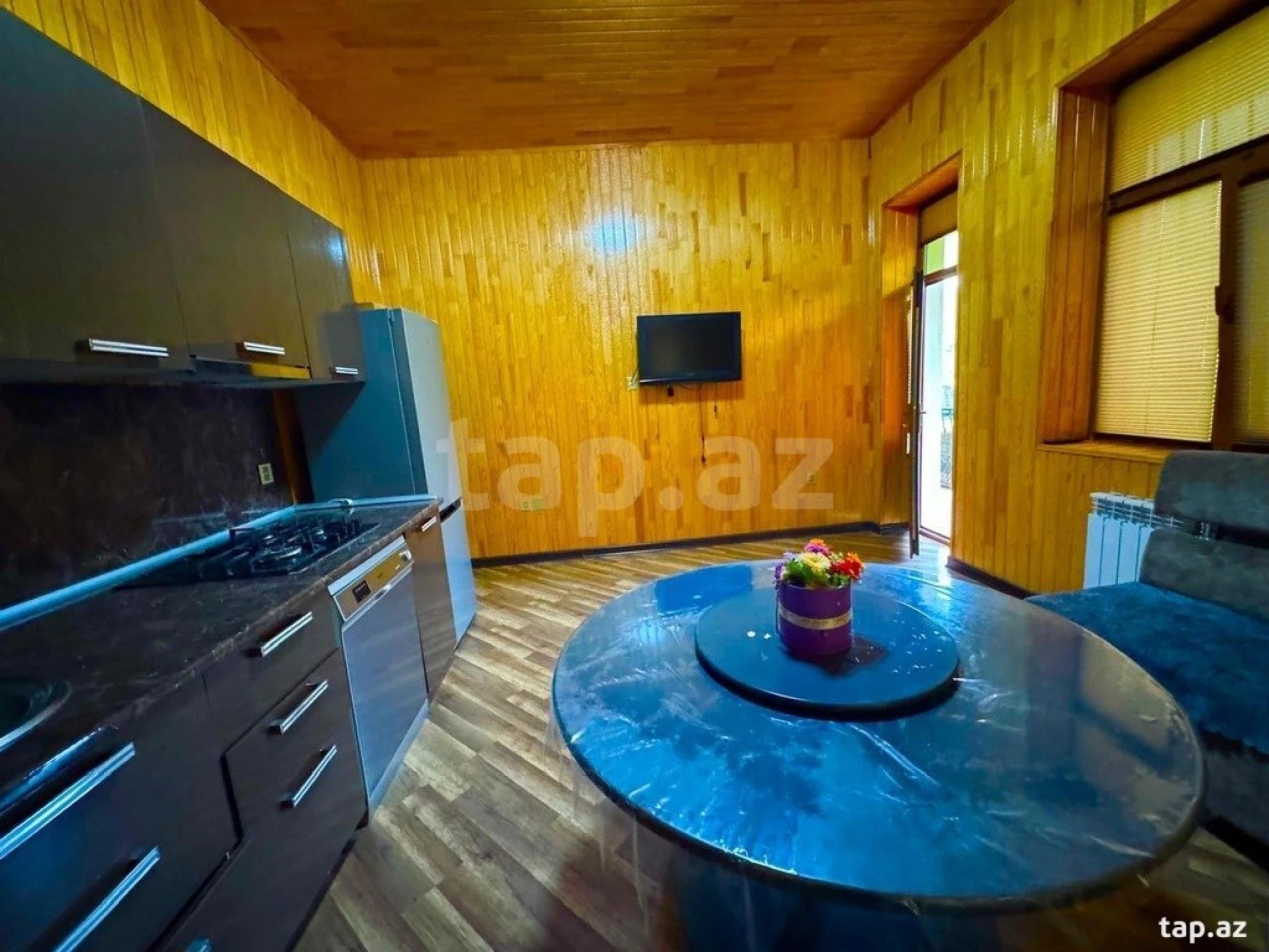 Kirayə verilir 5 otaqlı həyət evi