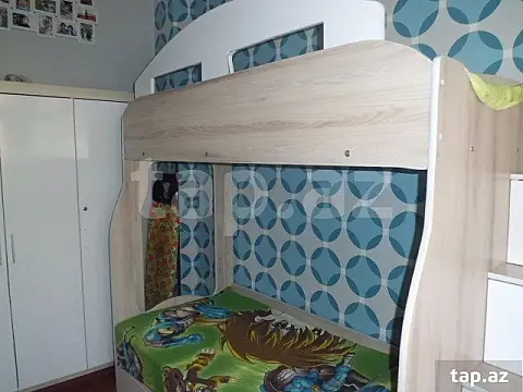 Satılır 8 otaqlı həyət evi 500 m²
