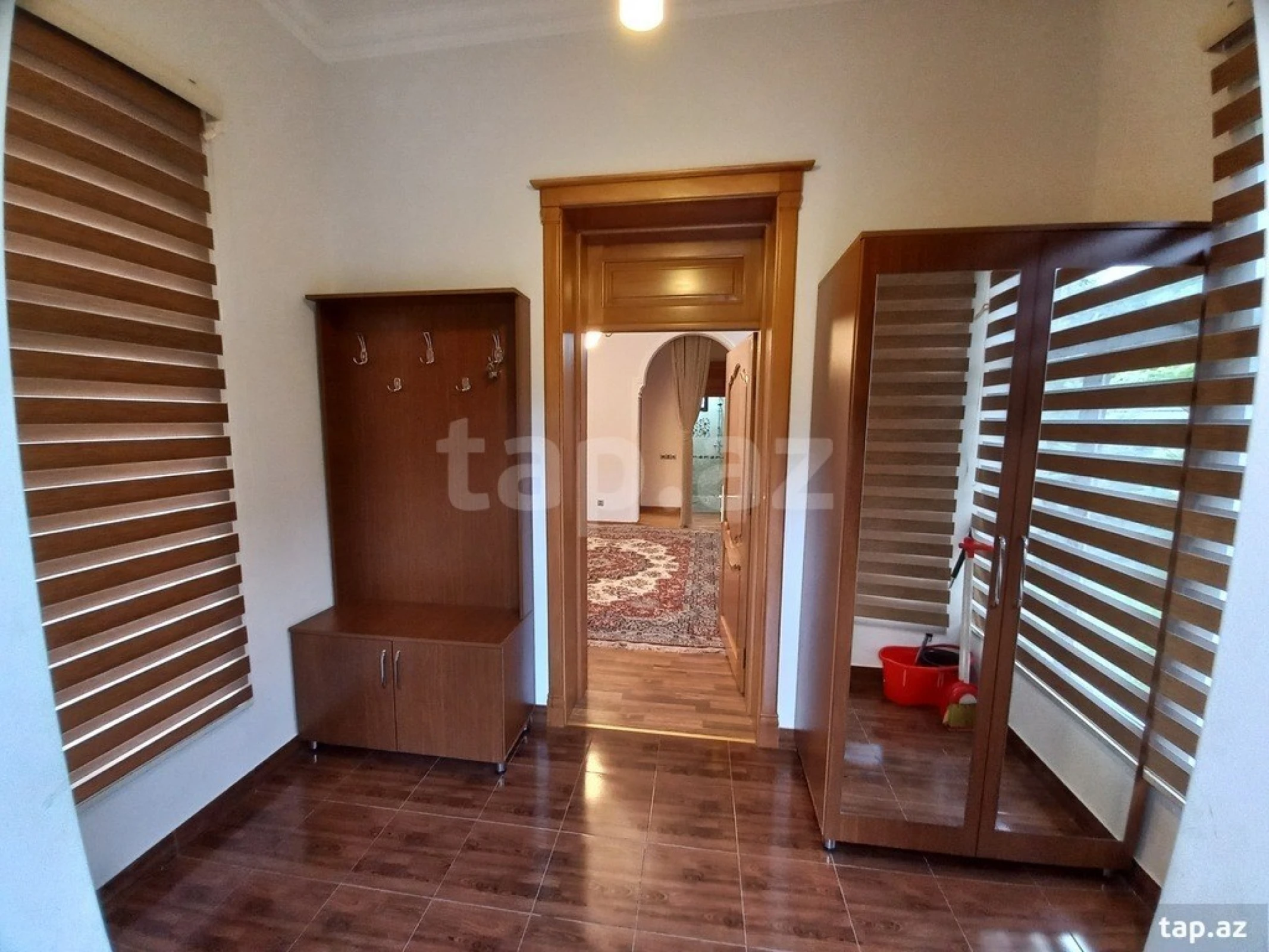 Kirayə verilir 4 otaqlı həyət evi