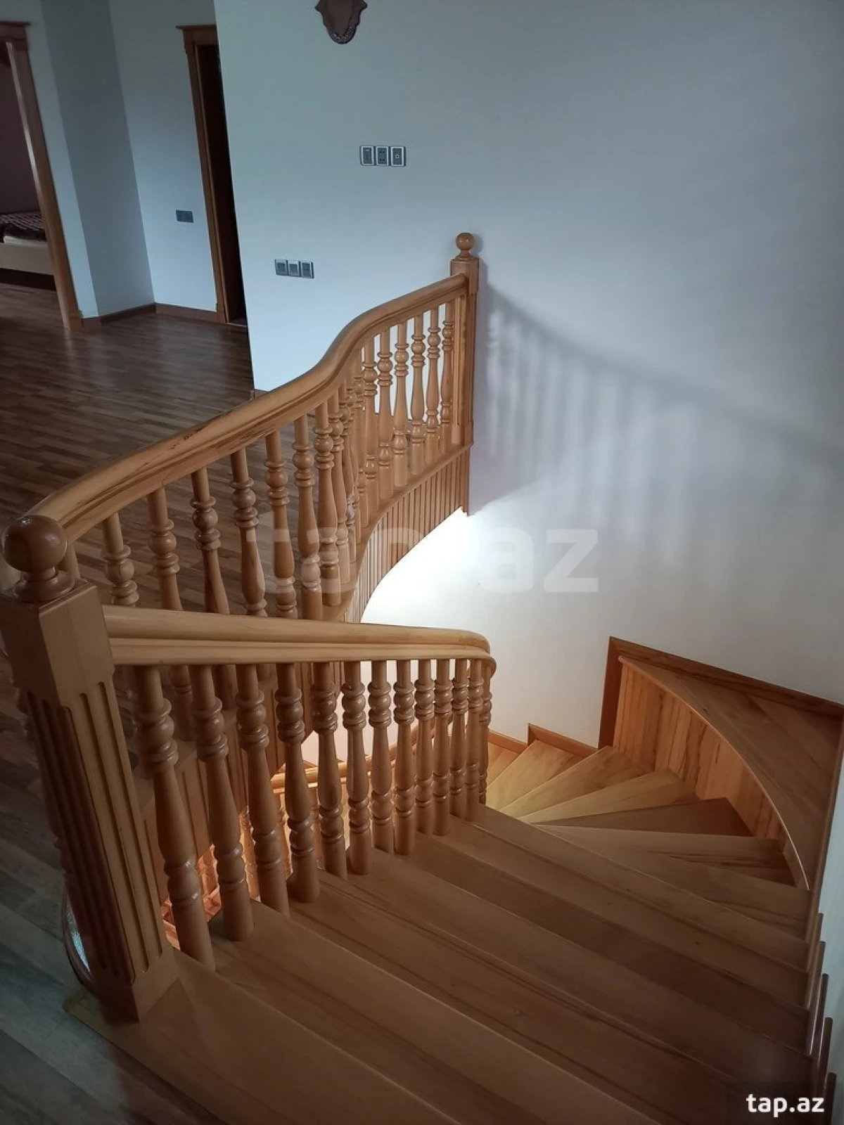 Kirayə verilir 4 otaqlı həyət evi