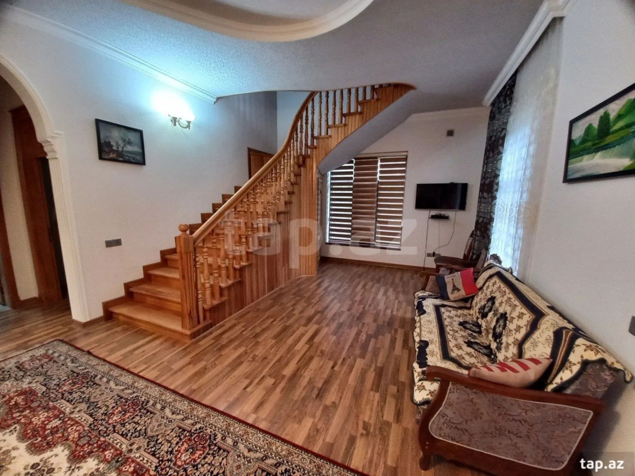 Kirayə verilir 4 otaqlı həyət evi