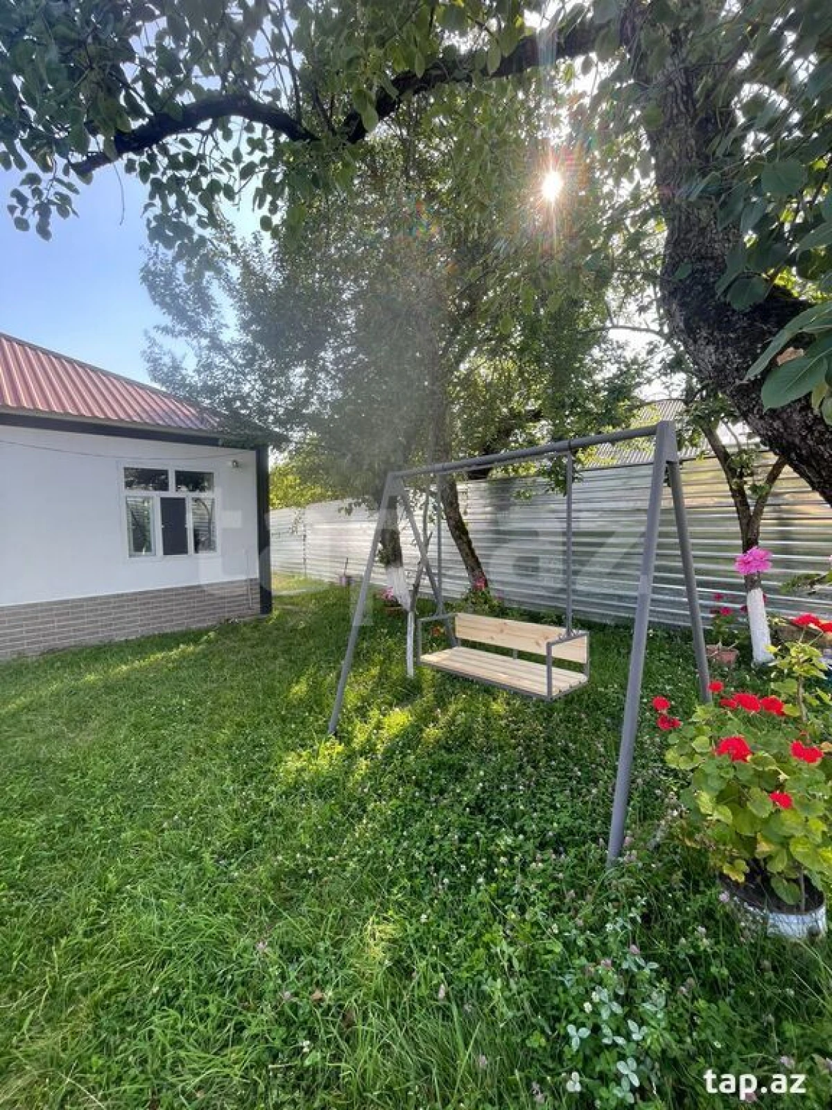 Kirayə verilir 3 otaqlı həyət evi 70 m²