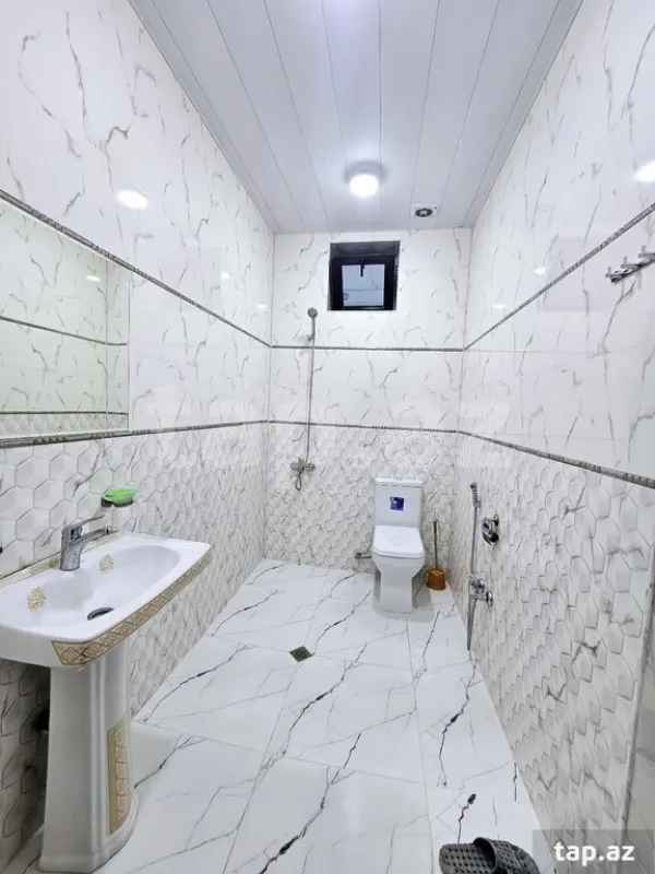 Kirayə verilir 5 otaqlı həyət evi