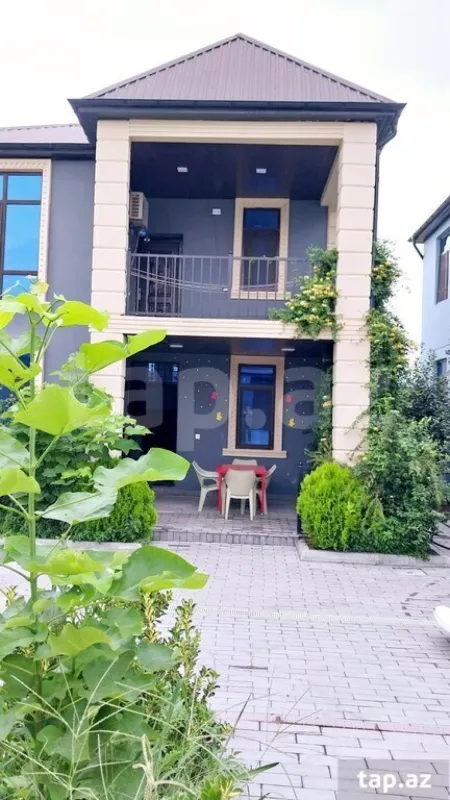Kirayə verilir 5 otaqlı həyət evi