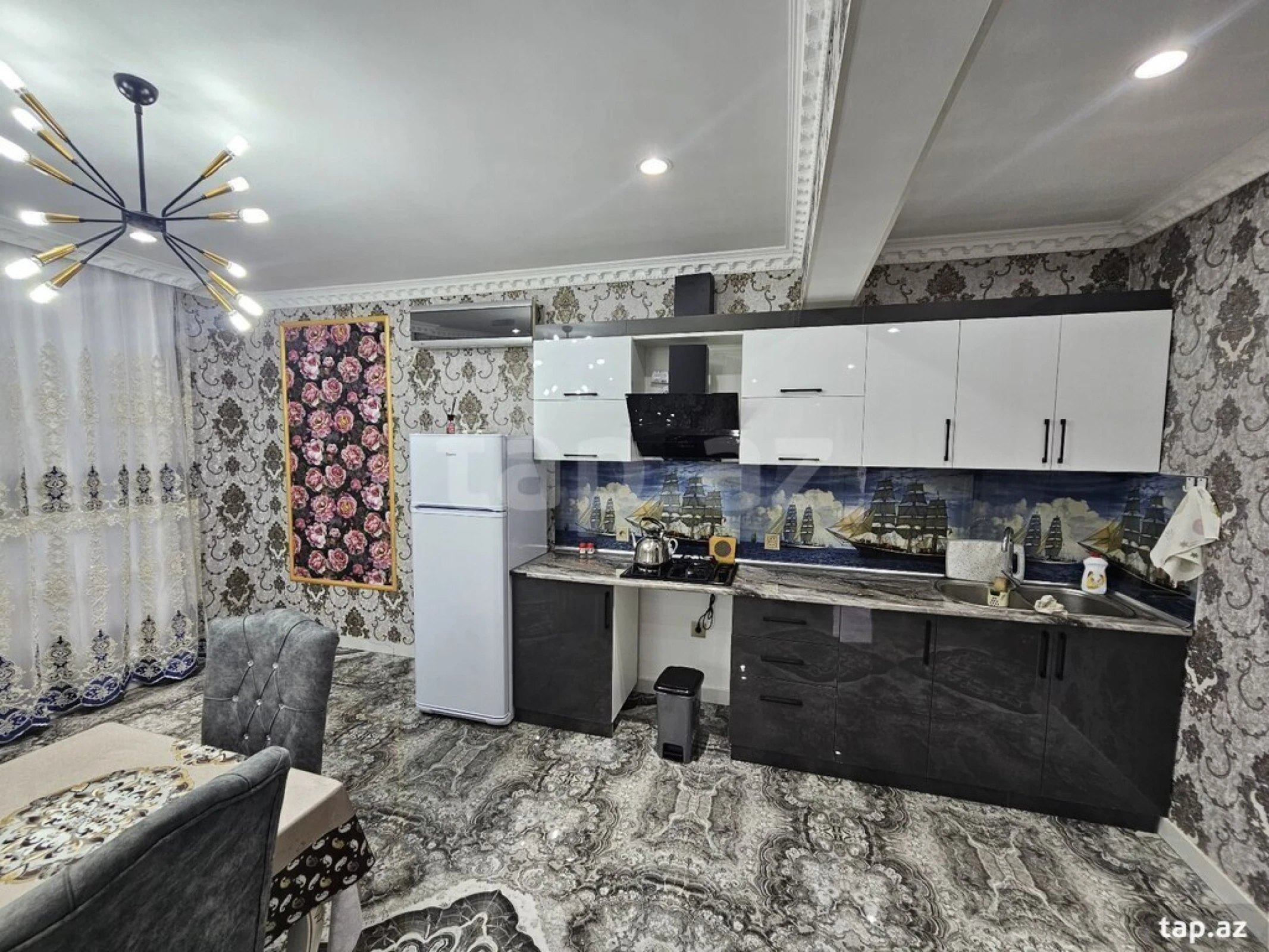 Kirayə verilir 5 otaqlı həyət evi