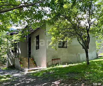 Kirayə verilir 3 otaqlı həyət evi