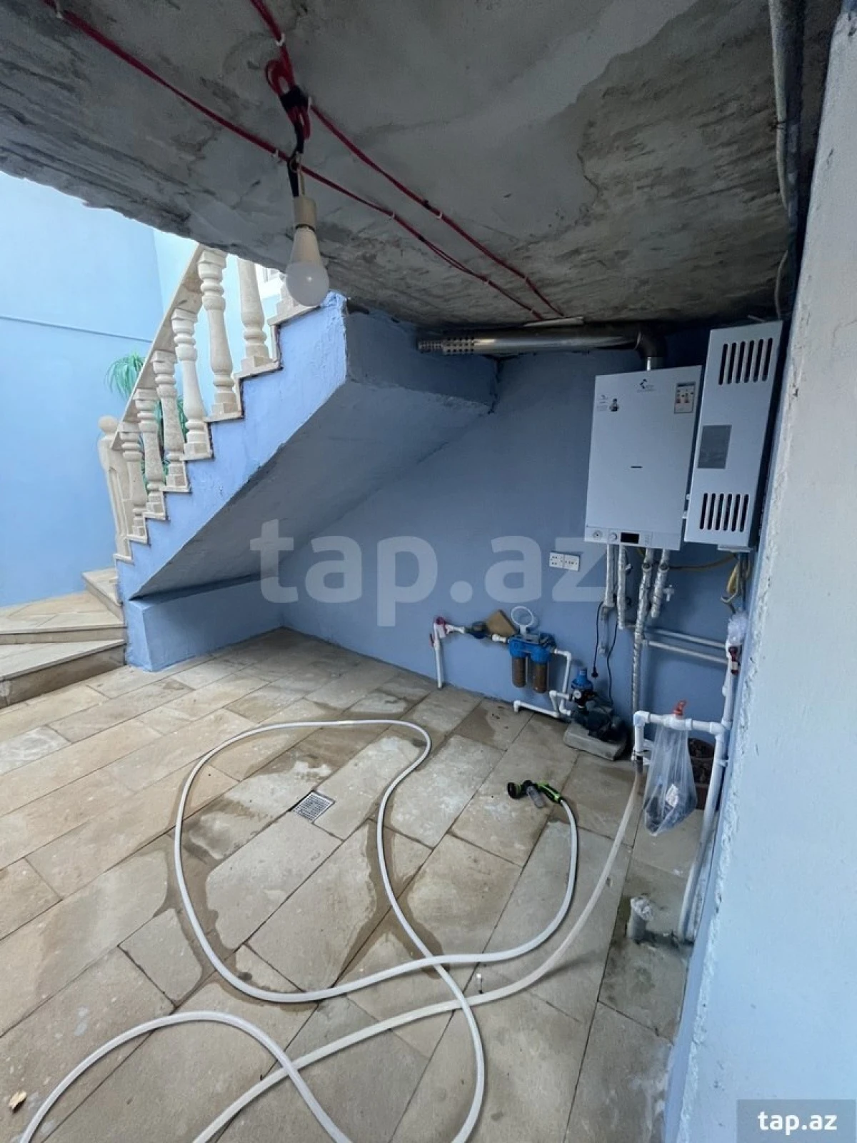 Satılır 4 otaqlı həyət evi 120 m²
