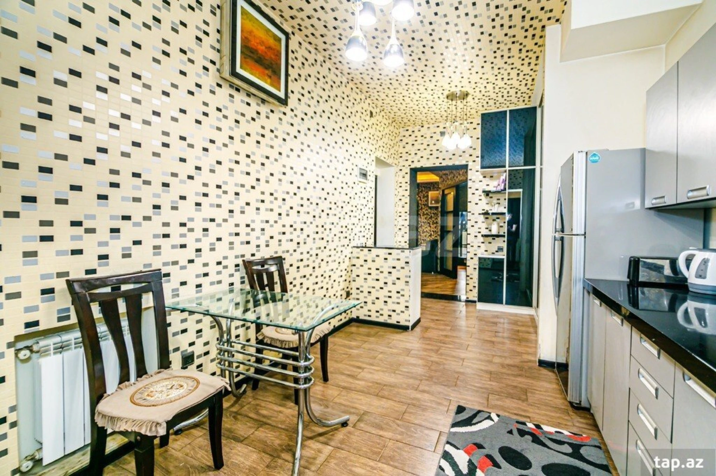 Kirayə verilir 2 otaqlı mənzil 60 m²