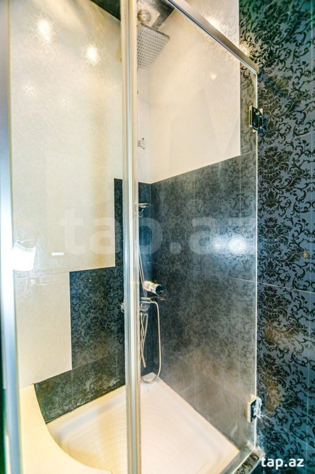 Kirayə verilir 2 otaqlı mənzil 60 m²