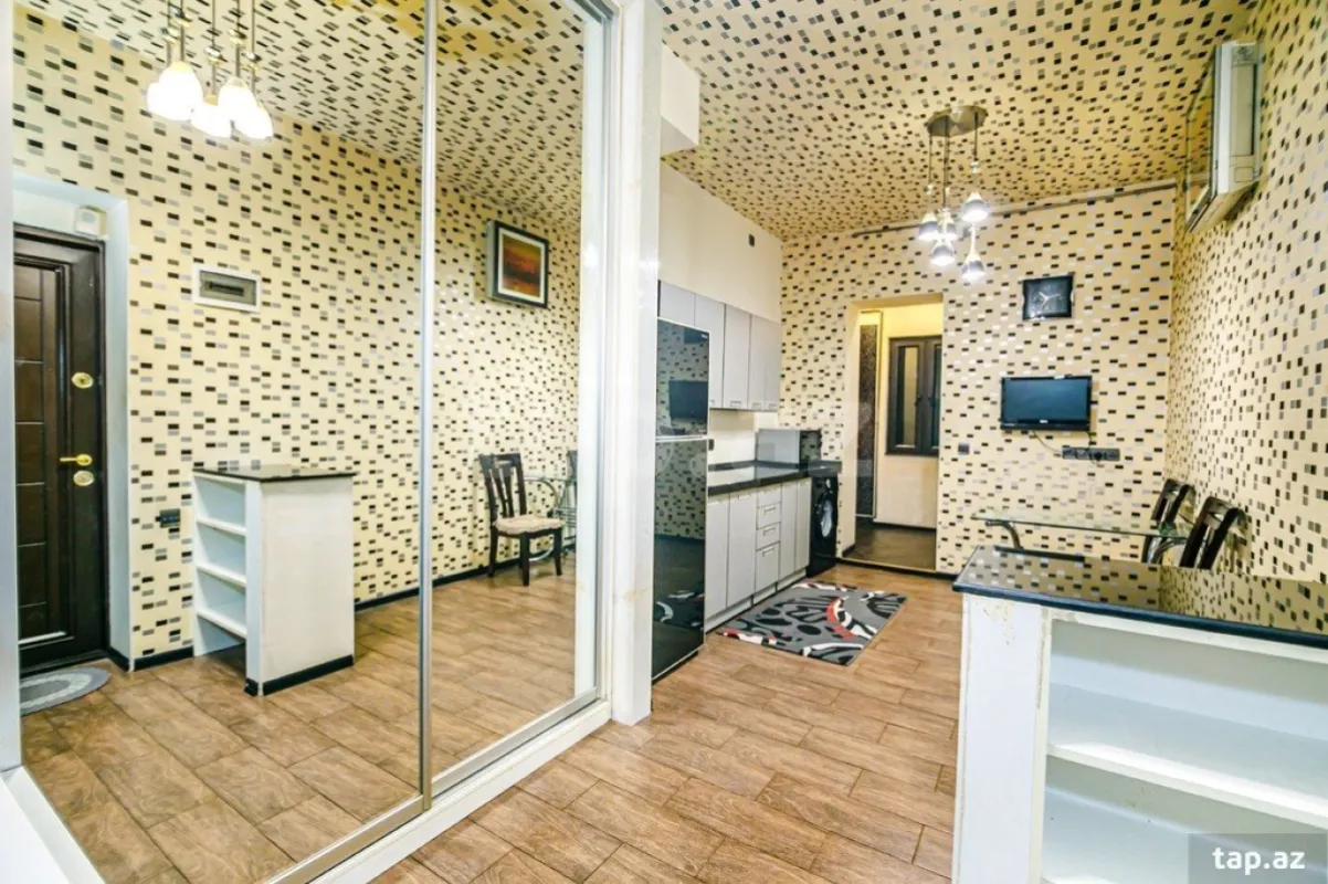 Kirayə verilir 2 otaqlı mənzil 60 m²